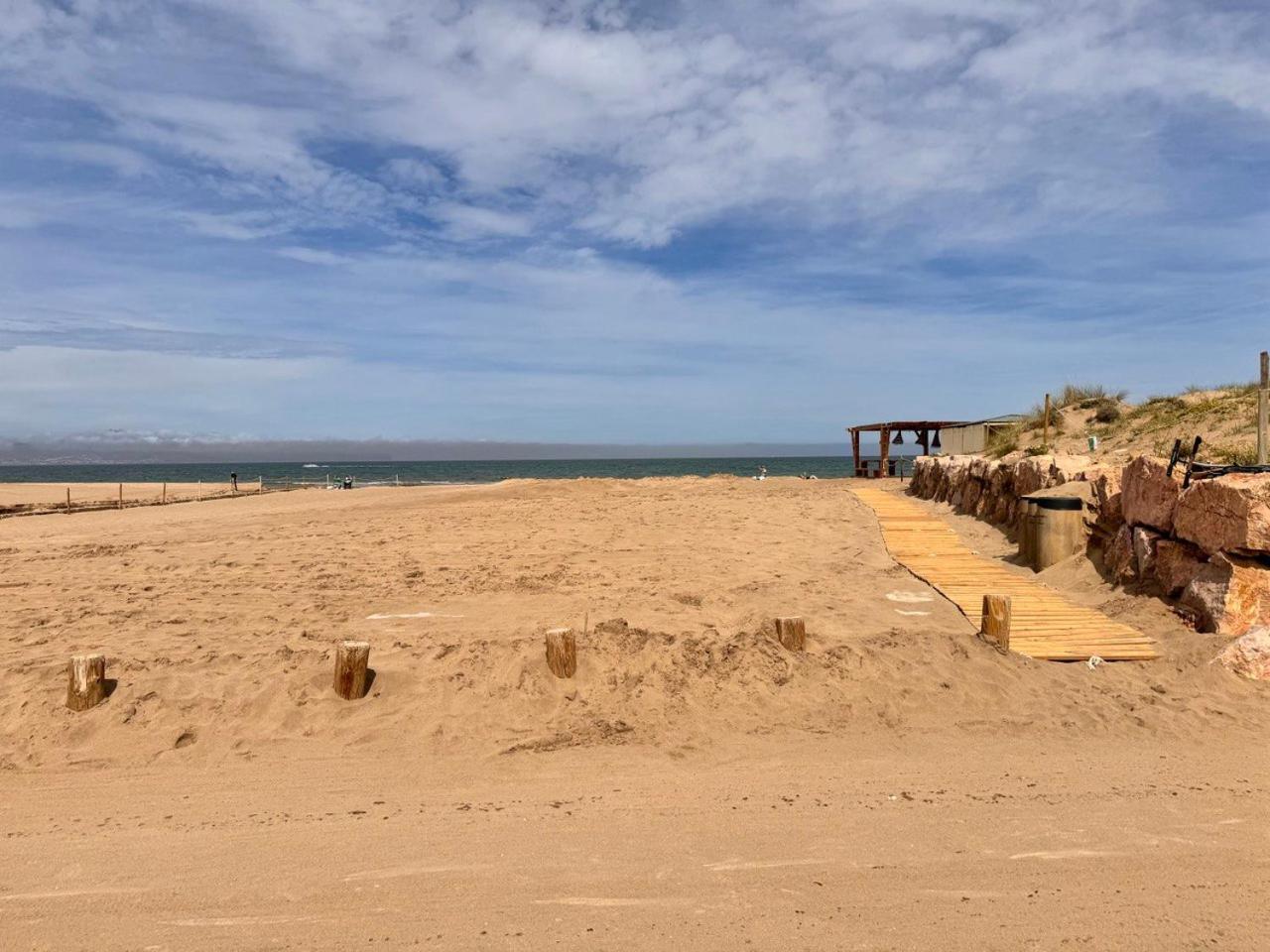 Villa Merce Empuries サン・マルティー・ダンプリアス エクステリア 写真