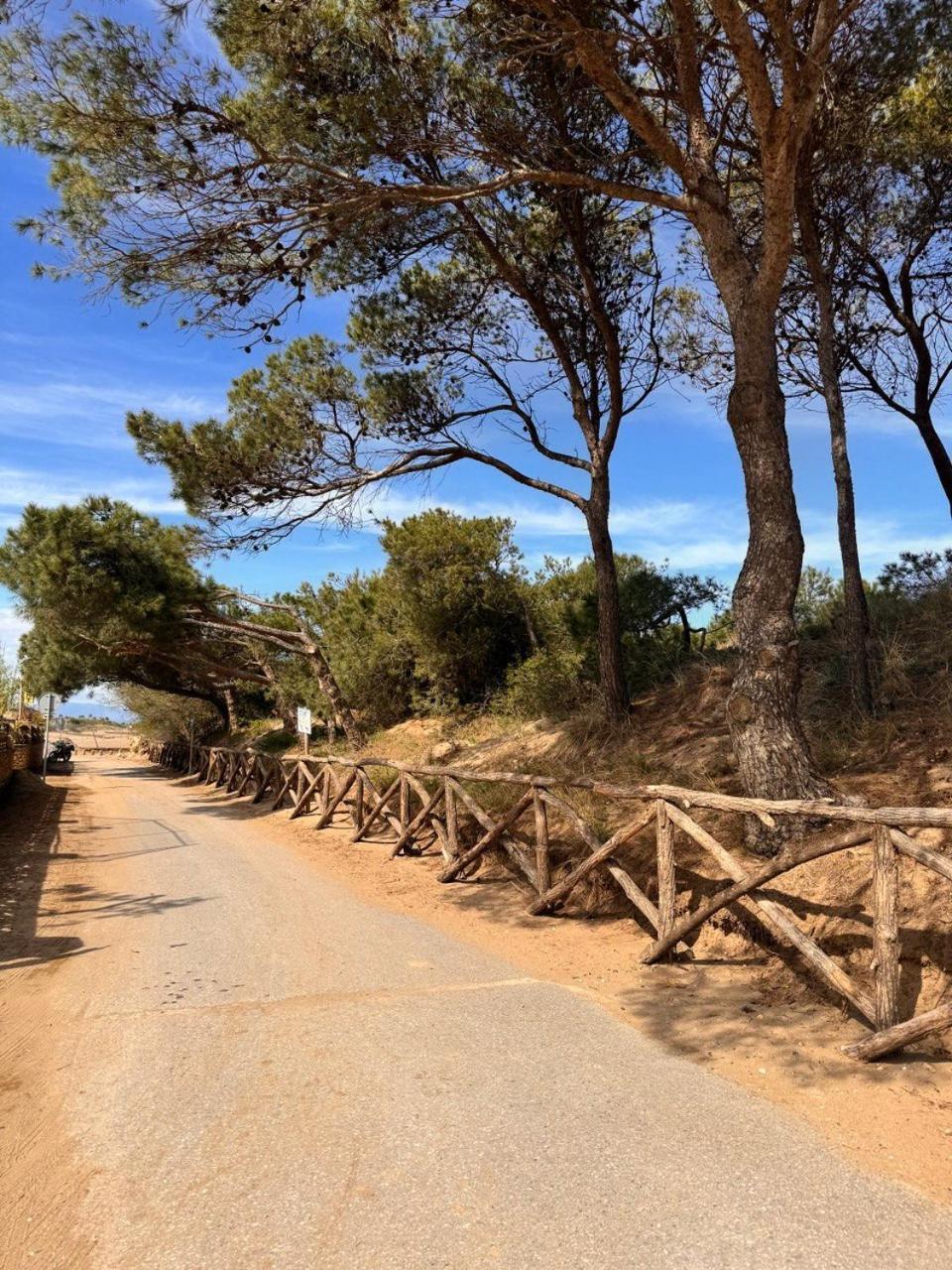 Villa Merce Empuries サン・マルティー・ダンプリアス エクステリア 写真